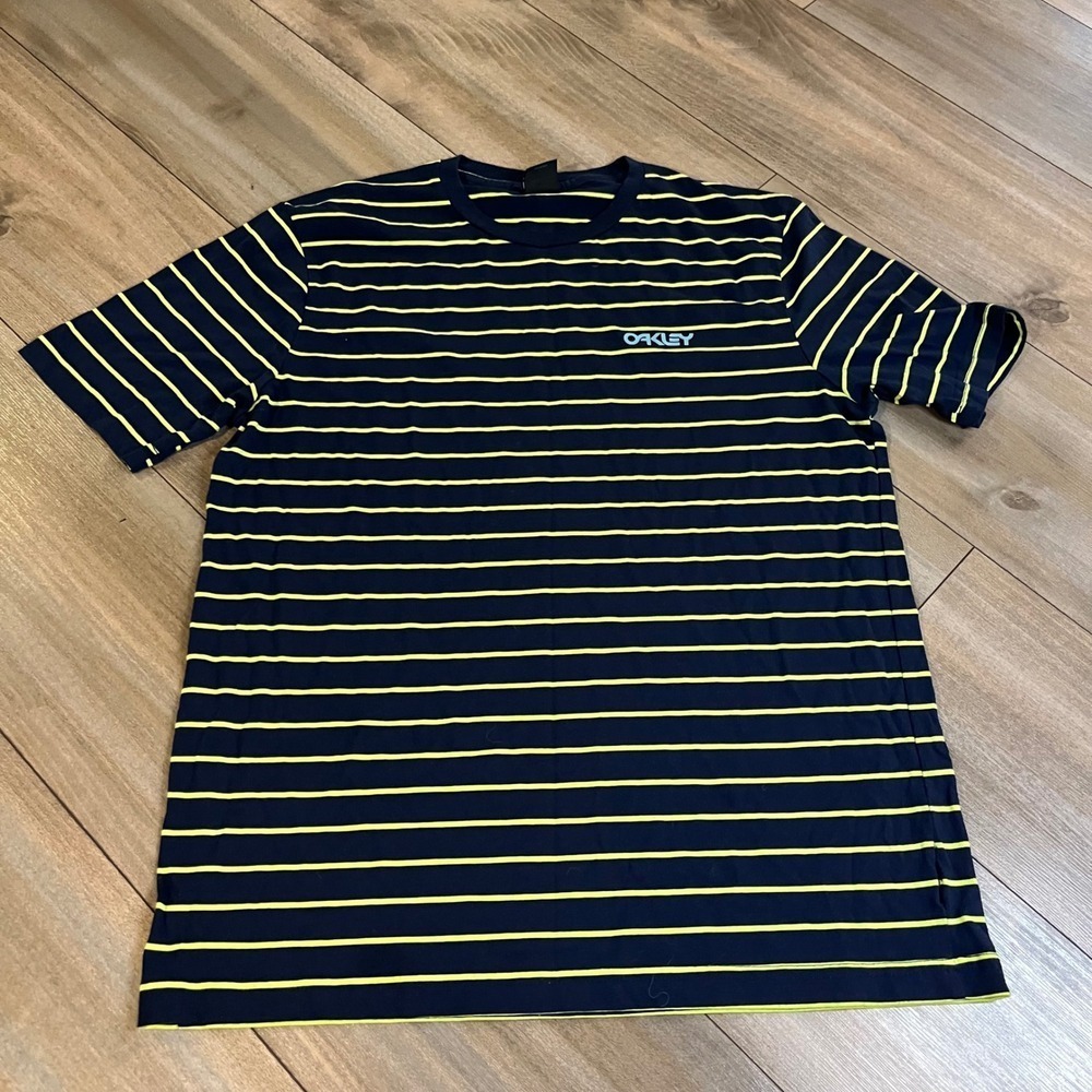 Oakley Navy‎ Striped Casual T-Shirt Mens XL Bin O-23
